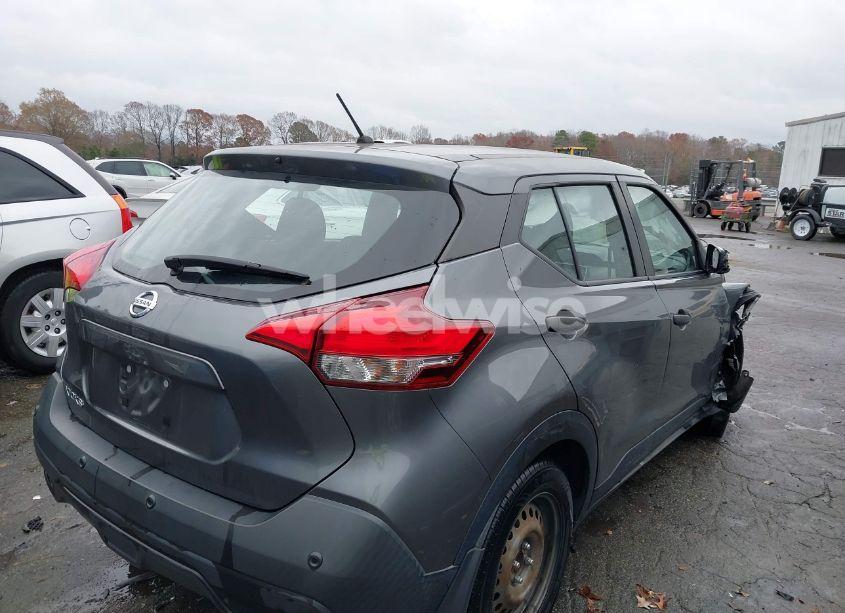 Photo 4 of 2020 Nissan Kicks S XTRONIC CVT (VIN 3N1CP5BV5LL546883)
