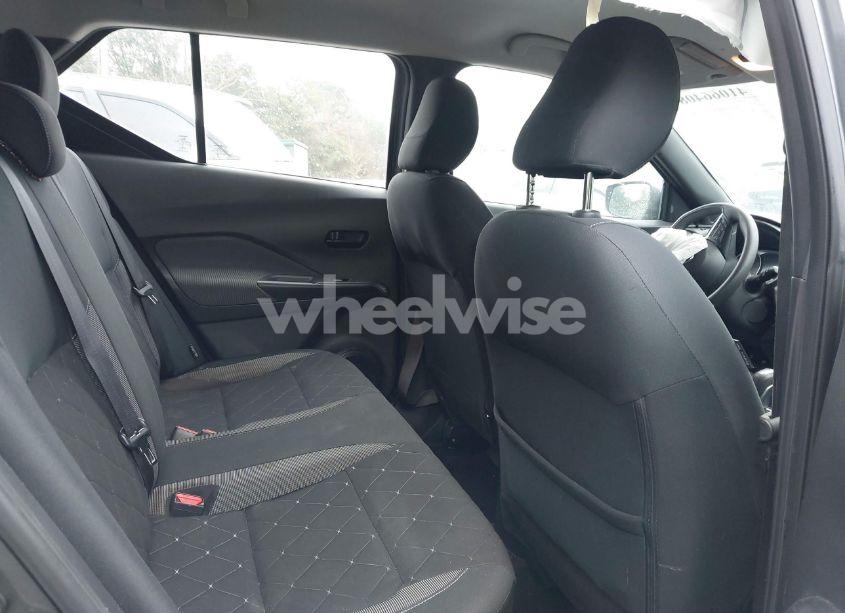 Photo 8 of 2020 Nissan Kicks S XTRONIC CVT (VIN 3N1CP5BV5LL546883)