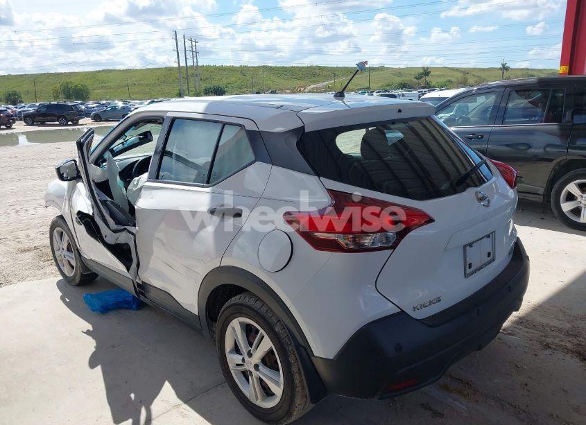 Photo 3 of 2020 Nissan Kicks S XTRONIC CVT (VIN 3N1CP5BV5LL557298)