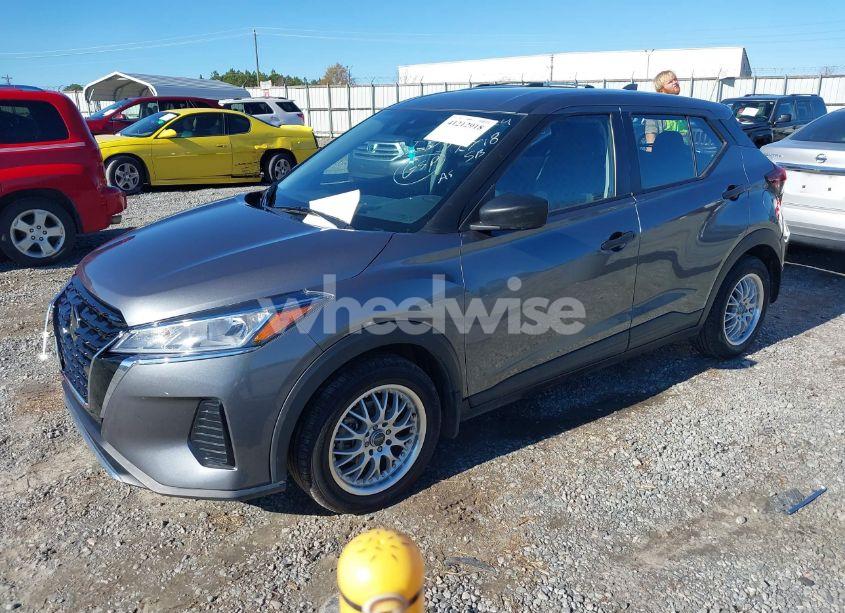 Photo 2 of 2021 Nissan Kicks S XTRONIC CVT (VIN 3N1CP5BV5ML483561)