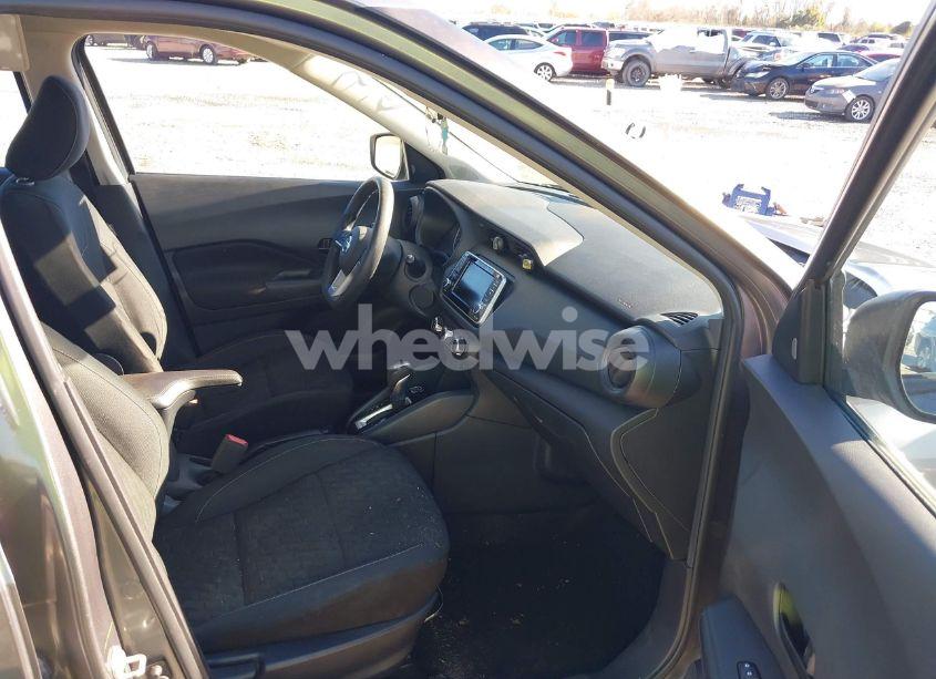 Photo 5 of 2021 Nissan Kicks S XTRONIC CVT (VIN 3N1CP5BV5ML483561)