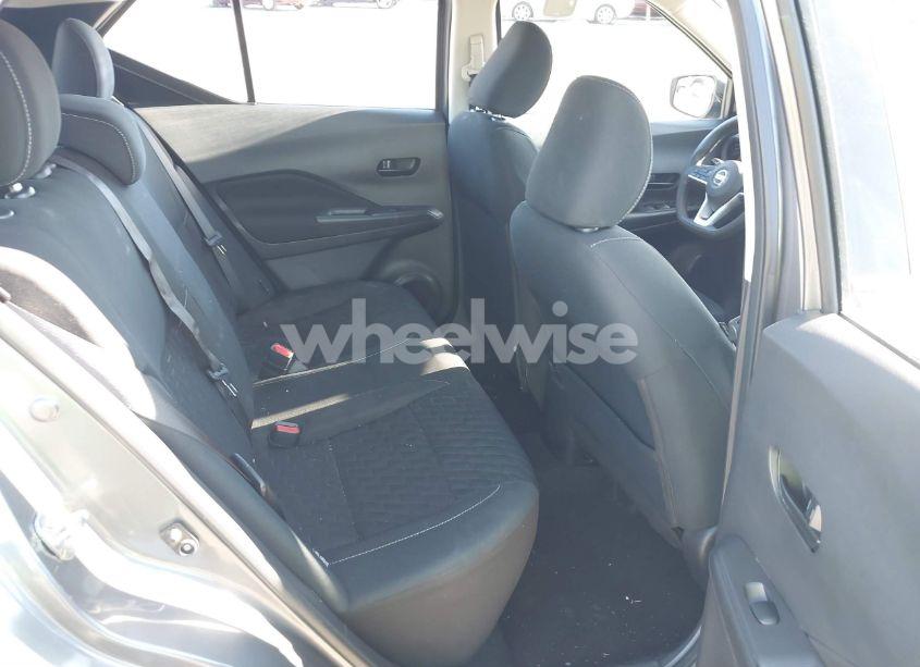 Photo 8 of 2021 Nissan Kicks S XTRONIC CVT (VIN 3N1CP5BV5ML483561)