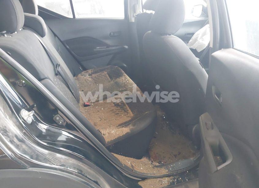 Photo 8 of 2021 Nissan Kicks S XTRONIC CVT (VIN 3N1CP5BV5ML487979)