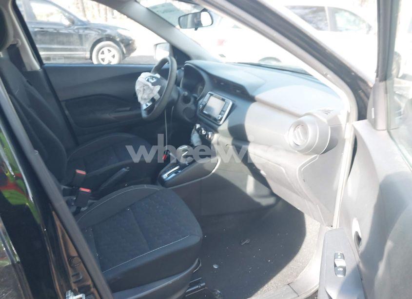 Photo 5 of 2021 Nissan Kicks S XTRONIC CVT (VIN 3N1CP5BV5ML502089)