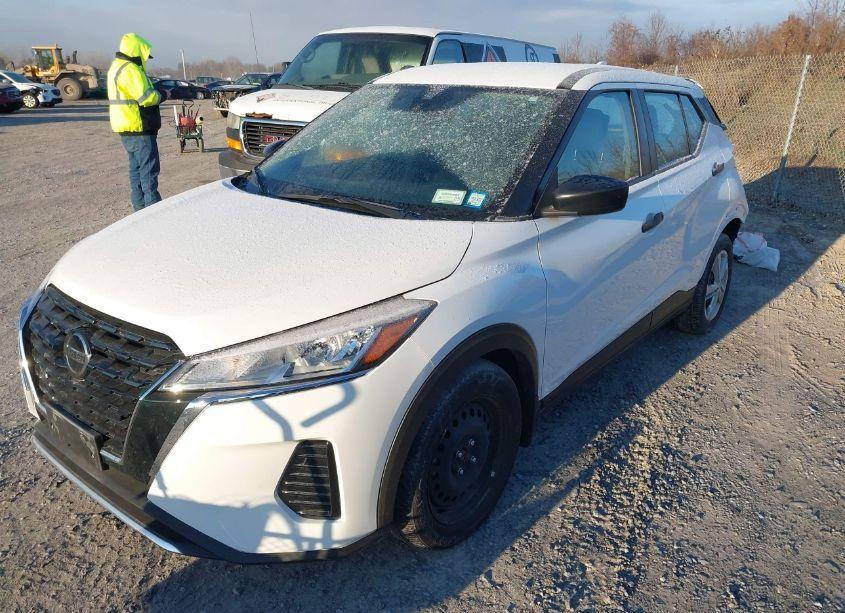 Photo 2 of 2021 Nissan Kicks S XTRONIC CVT (VIN 3N1CP5BV5ML565189)