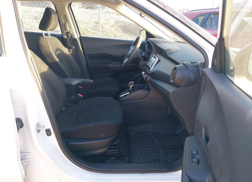 Photo 5 of 2021 Nissan Kicks S XTRONIC CVT (VIN 3N1CP5BV5ML565189)