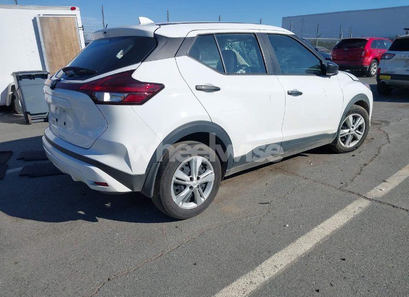 Photo 4 of 2024 Nissan Kicks S XTRONIC CVT (VIN 3N1CP5BV5RL526237)