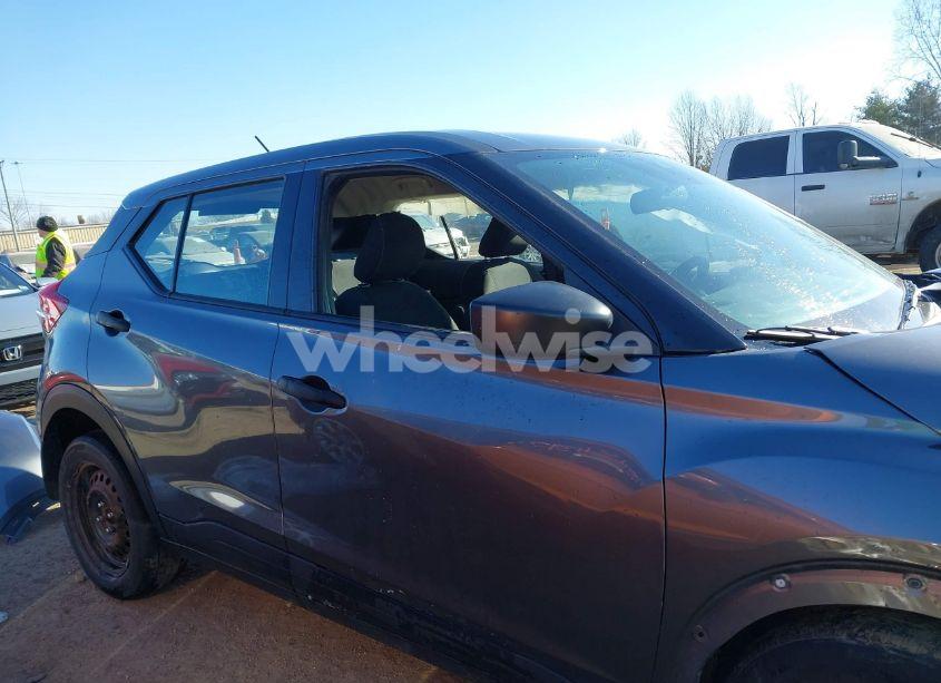 Photo 13 of 2020 Nissan Kicks S XTRONIC CVT (VIN 3N1CP5BV6LL548979)