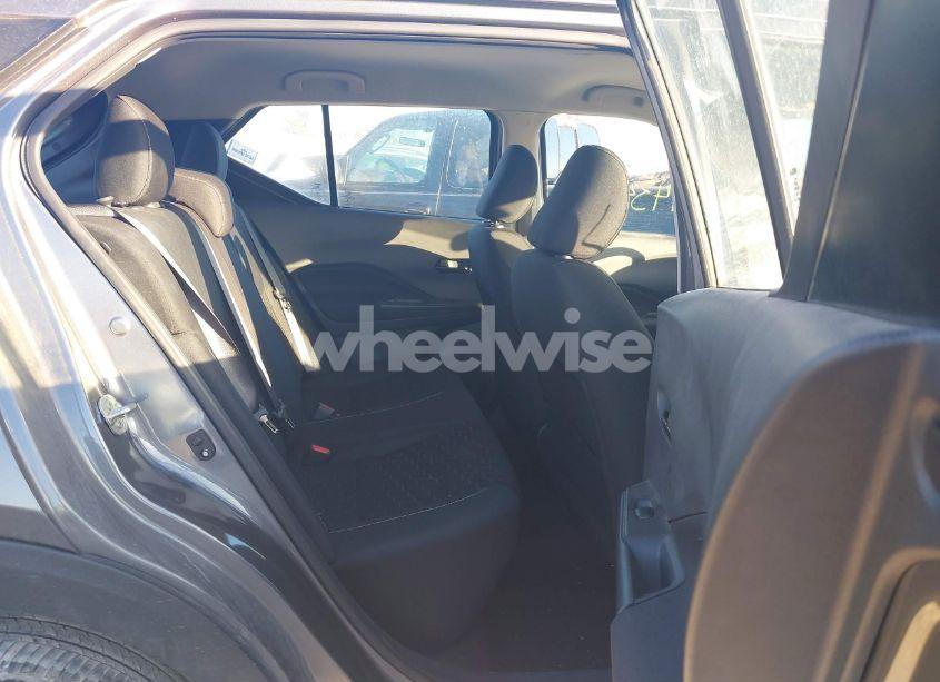 Photo 8 of 2021 Nissan Kicks S XTRONIC CVT (VIN 3N1CP5BV6ML497713)