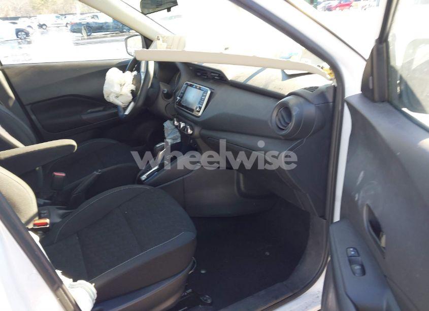 Photo 5 of 2021 Nissan Kicks S XTRONIC CVT (VIN 3N1CP5BV6ML503820)