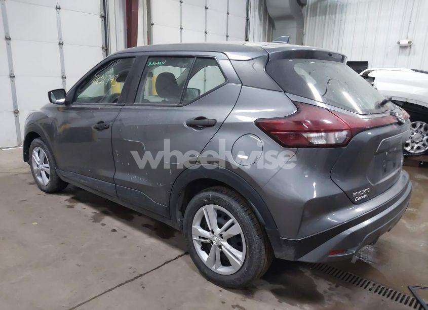 Photo 3 of 2021 Nissan Kicks S XTRONIC CVT (VIN 3N1CP5BV6ML533870)