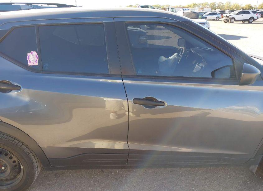 Photo 13 of 2022 Nissan Kicks S XTRONIC CVT (VIN 3N1CP5BV6NL475308)