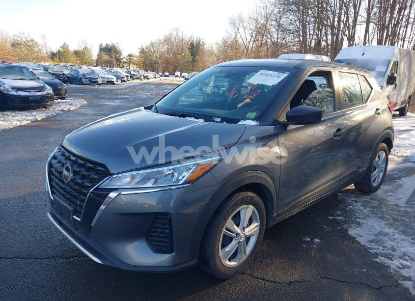 Photo 2 of 2022 Nissan Kicks S XTRONIC CVT (VIN 3N1CP5BV6NL490357)