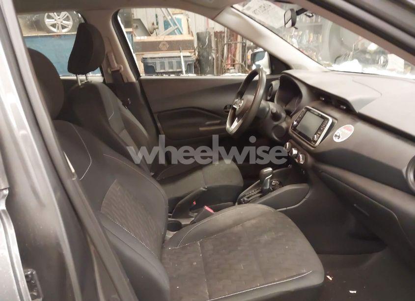 Photo 5 of 2022 Nissan Kicks S XTRONIC CVT (VIN 3N1CP5BV6NL490357)