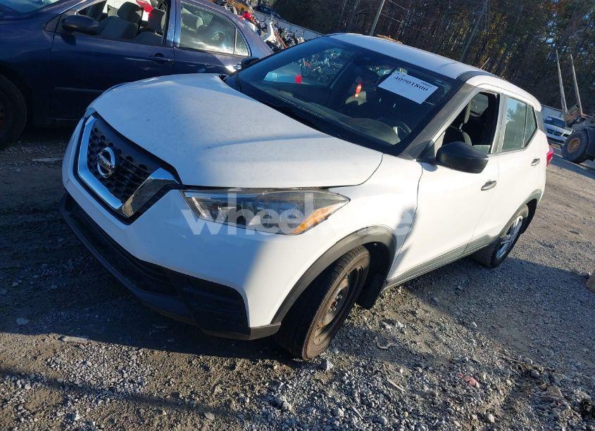Photo 2 of 2020 Nissan Kicks S XTRONIC CVT (VIN 3N1CP5BV7LL526196)