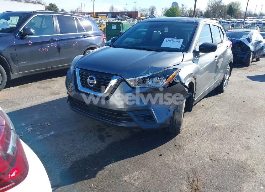 Photo 2 of 2020 Nissan Kicks S XTRONIC CVT (VIN 3N1CP5BV7LL557951)