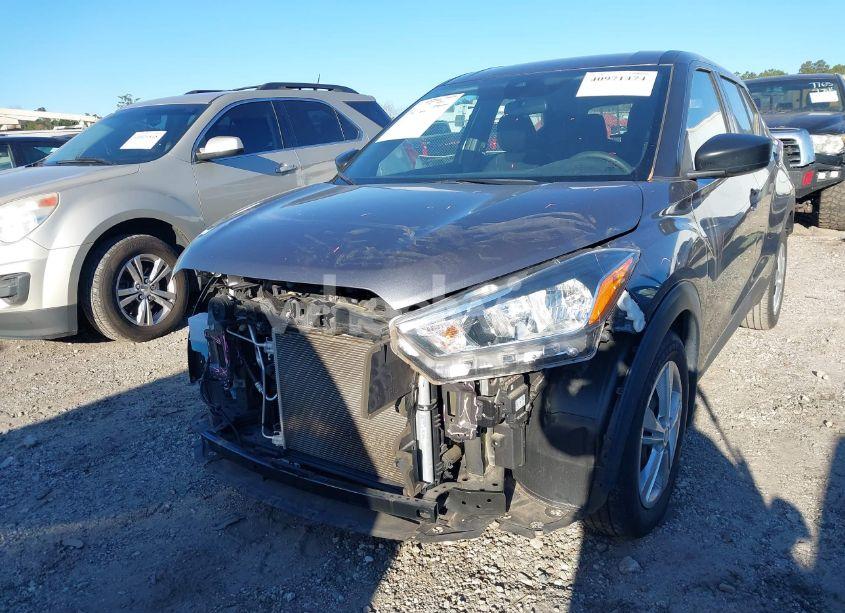 Photo 6 of 2020 Nissan Kicks S XTRONIC CVT (VIN 3N1CP5BV7LL560655)