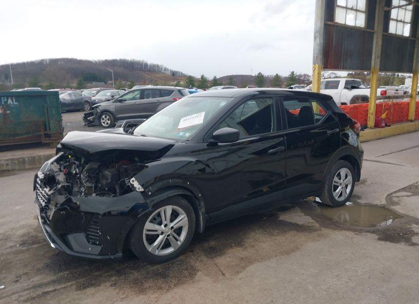 Photo 2 of 2021 Nissan Kicks S XTRONIC CVT (VIN 3N1CP5BV7ML488003)