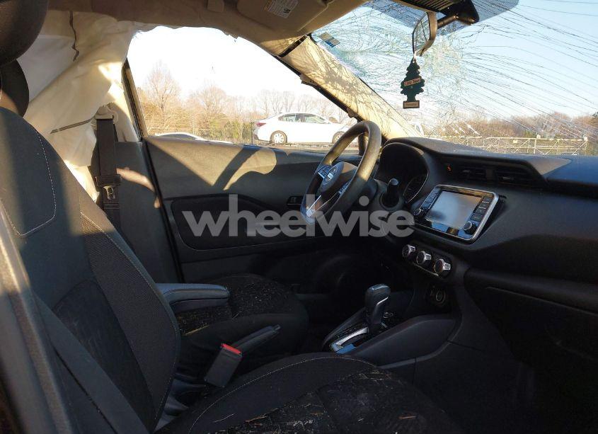 Photo 5 of 2021 Nissan Kicks S XTRONIC CVT (VIN 3N1CP5BV7ML493637)