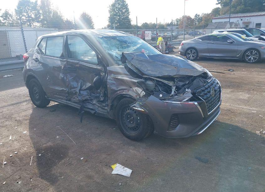 2021 Nissan Kicks S XTRONIC CVT (VIN 3N1CP5BV7ML498465) main photo