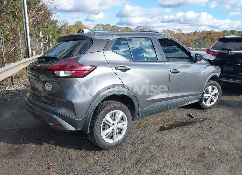 Photo 4 of 2021 Nissan Kicks S XTRONIC CVT (VIN 3N1CP5BV7ML513739)