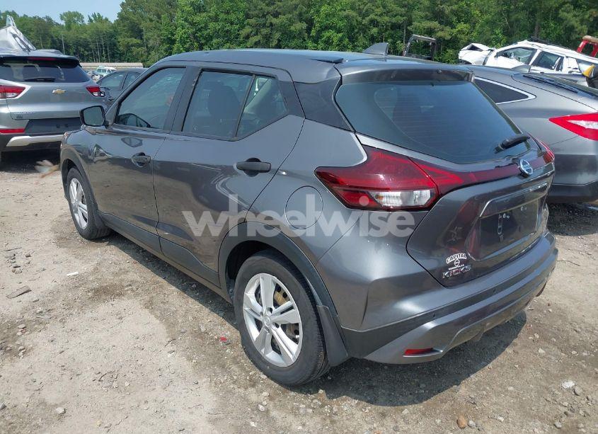 Photo 3 of 2021 Nissan Kicks S XTRONIC CVT (VIN 3N1CP5BV7ML540701)