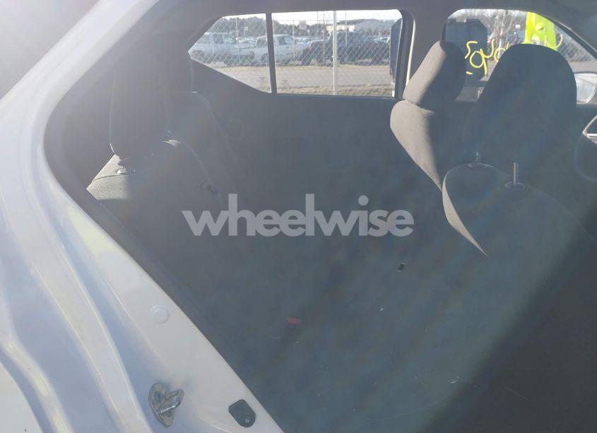 Photo 8 of 2022 Nissan Kicks S XTRONIC CVT (VIN 3N1CP5BV7NL493025)