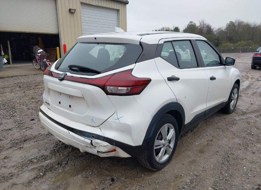 Photo 6 of 2022 Nissan Kicks S XTRONIC CVT (VIN 3N1CP5BV7NL528484)