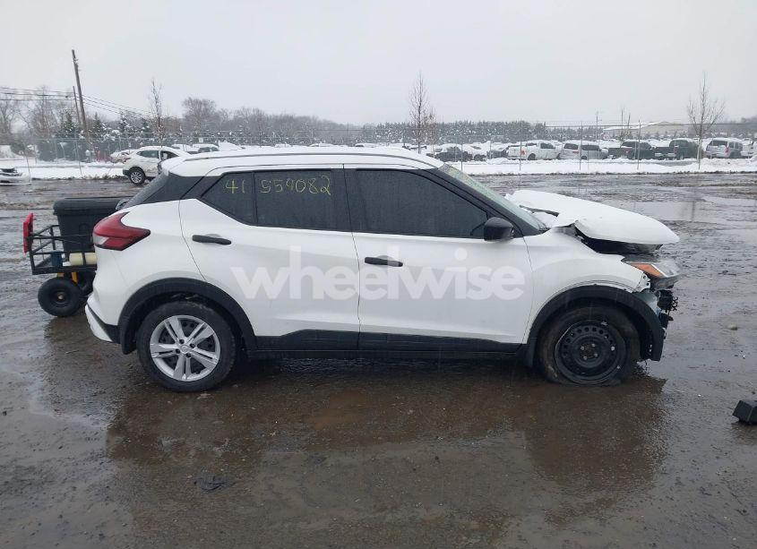Photo 14 of 2024 Nissan Kicks S XTRONIC CVT (VIN 3N1CP5BV7RL532282)