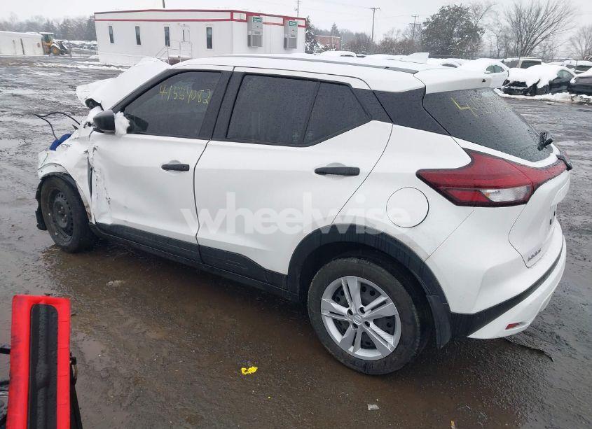Photo 3 of 2024 Nissan Kicks S XTRONIC CVT (VIN 3N1CP5BV7RL532282)