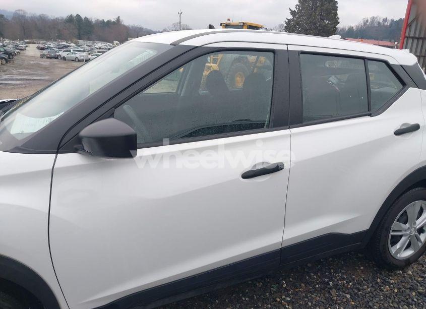 Photo 15 of 2024 Nissan Kicks S XTRONIC CVT (VIN 3N1CP5BV7RL552497)