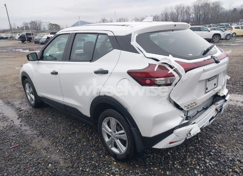 Photo 3 of 2024 Nissan Kicks S XTRONIC CVT (VIN 3N1CP5BV7RL552497)