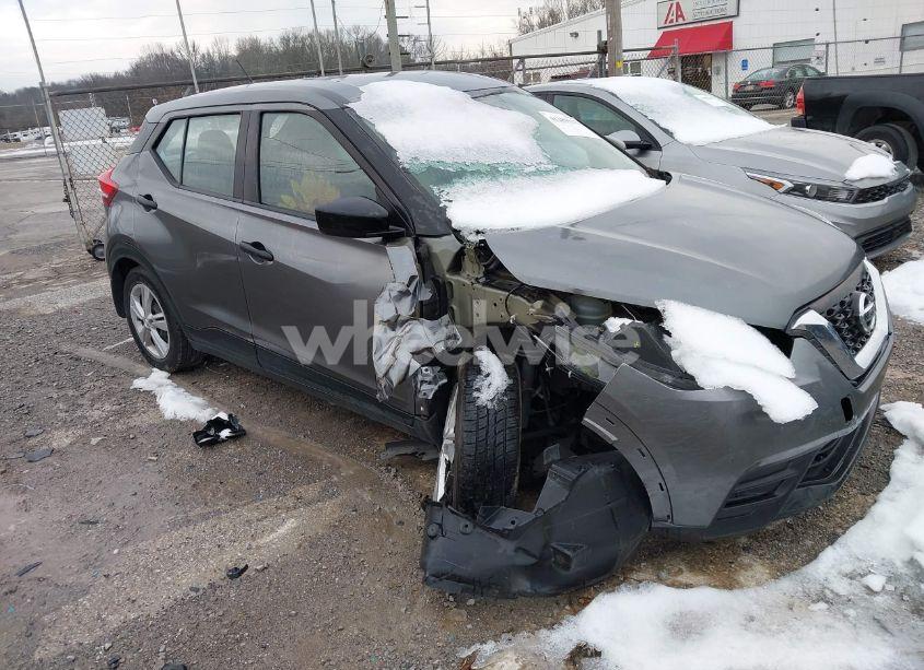 2020 Nissan Kicks S XTRONIC CVT (VIN 3N1CP5BV8LL520374) main photo