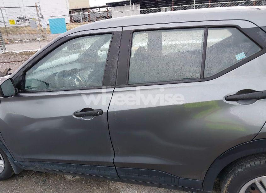 Photo 14 of 2020 Nissan Kicks S XTRONIC CVT (VIN 3N1CP5BV8LL520374)