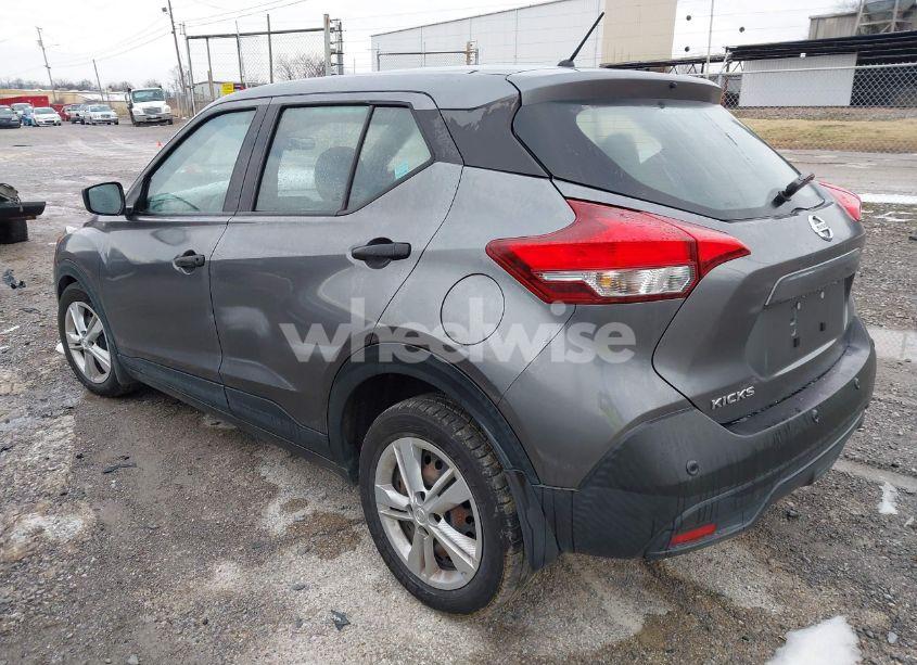 Photo 3 of 2020 Nissan Kicks S XTRONIC CVT (VIN 3N1CP5BV8LL520374)