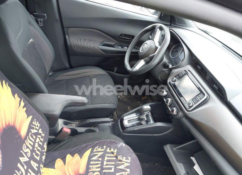 Photo 5 of 2020 Nissan Kicks S XTRONIC CVT (VIN 3N1CP5BV8LL520374)