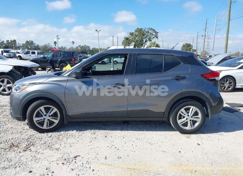 Photo 14 of 2020 Nissan Kicks S XTRONIC CVT (VIN 3N1CP5BV8LL531181)