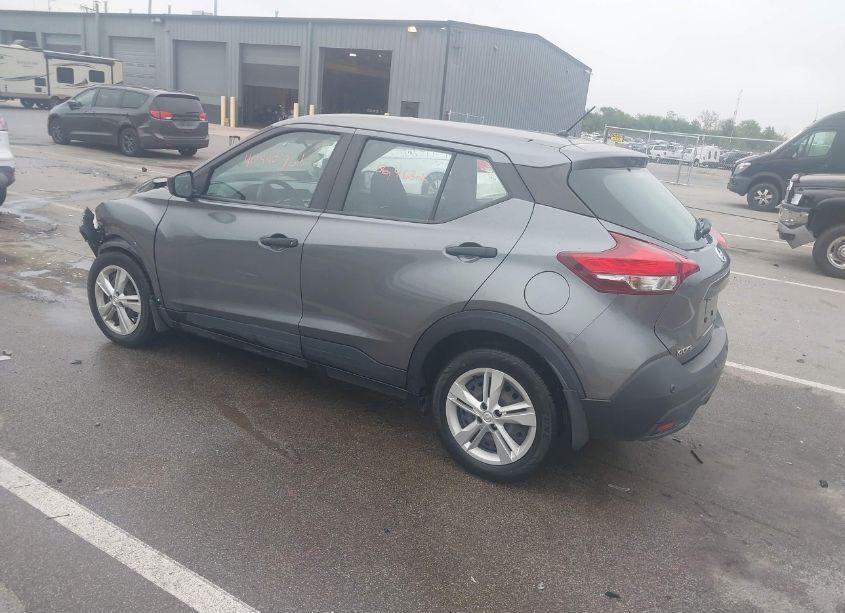 Photo 3 of 2020 Nissan Kicks S XTRONIC CVT (VIN 3N1CP5BV8LL572541)