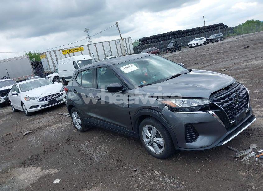 2021 Nissan Kicks S XTRONIC CVT (VIN 3N1CP5BV8ML488771) main photo