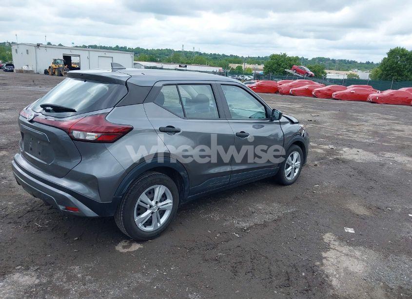 Photo 4 of 2021 Nissan Kicks S XTRONIC CVT (VIN 3N1CP5BV8ML488771)