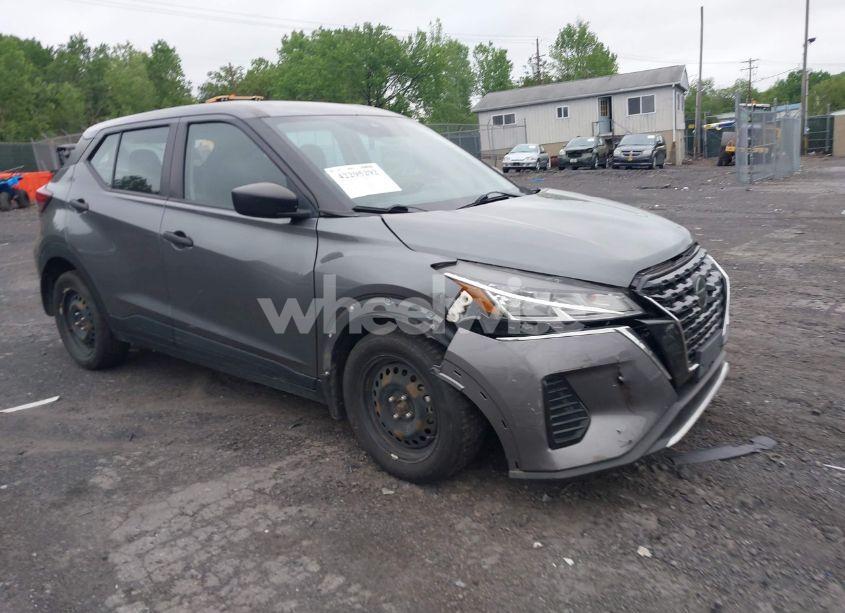 2021 Nissan Kicks S XTRONIC CVT (VIN 3N1CP5BV8ML494702) main photo