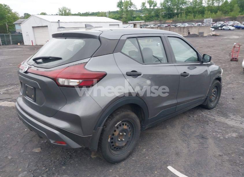 Photo 4 of 2021 Nissan Kicks S XTRONIC CVT (VIN 3N1CP5BV8ML494702)