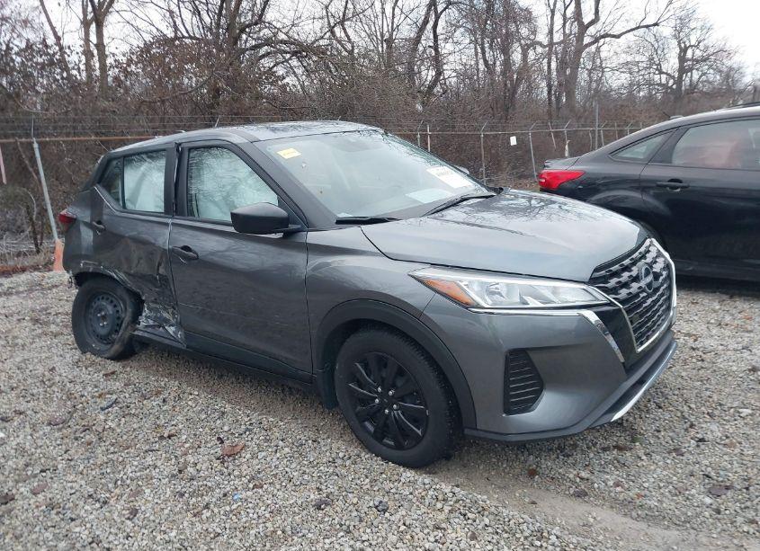 2022 Nissan Kicks S XTRONIC CVT (VIN 3N1CP5BV8NL513153) main photo