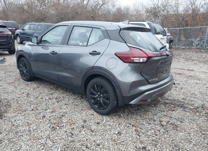 Photo 3 of 2022 Nissan Kicks S XTRONIC CVT (VIN 3N1CP5BV8NL513153)