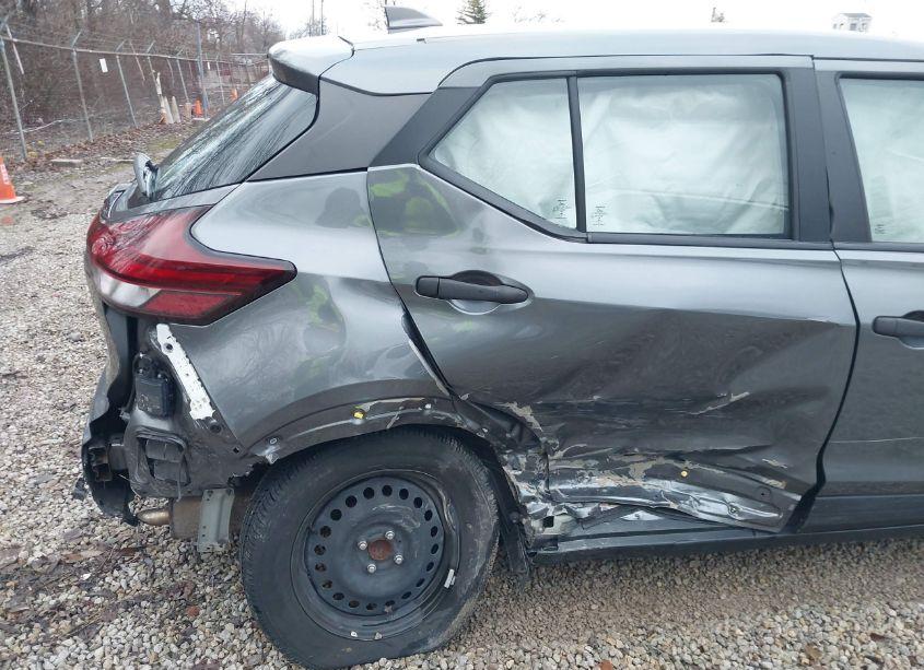 Photo 6 of 2022 Nissan Kicks S XTRONIC CVT (VIN 3N1CP5BV8NL513153)