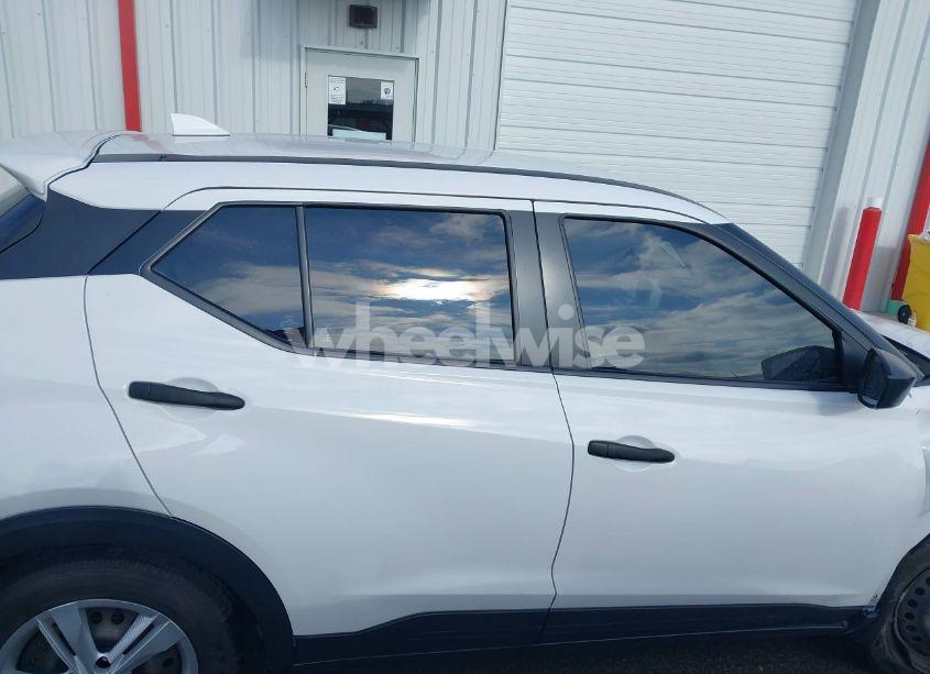 Photo 14 of 2022 Nissan Kicks S XTRONIC CVT (VIN 3N1CP5BV8NL521589)