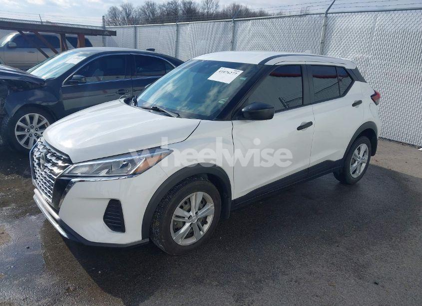 Photo 2 of 2022 Nissan Kicks S XTRONIC CVT (VIN 3N1CP5BV8NL521589)