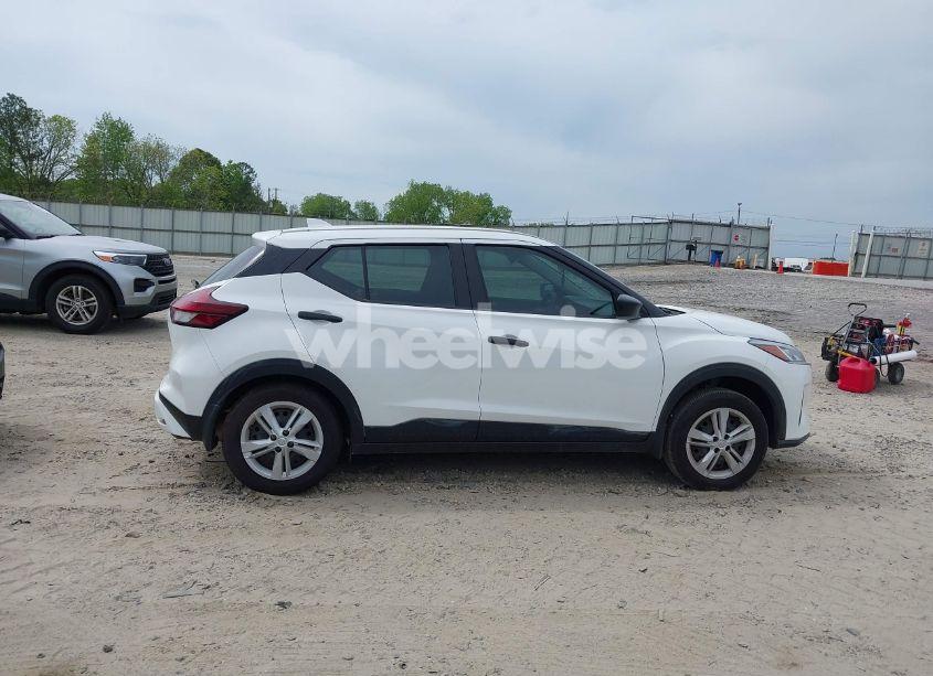 Photo 13 of 2024 Nissan Kicks S XTRONIC CVT (VIN 3N1CP5BV8RL556350)