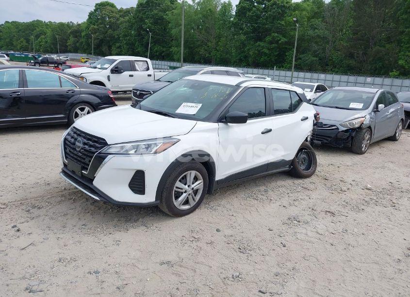 Photo 2 of 2024 Nissan Kicks S XTRONIC CVT (VIN 3N1CP5BV8RL556350)