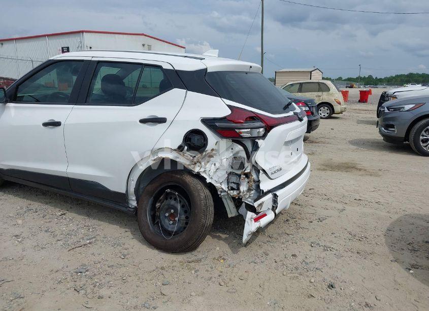 Photo 6 of 2024 Nissan Kicks S XTRONIC CVT (VIN 3N1CP5BV8RL556350)